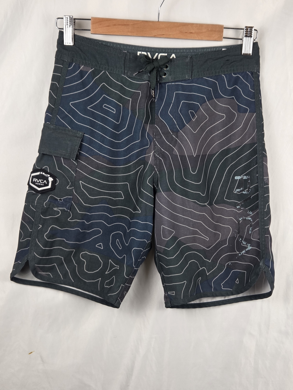 RVCA Youth Boy Topo Print Cargo Pocket Board Shorts Size 28